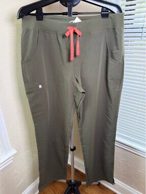 NWT FIGS Scrub Olive Green Cade Cargo Pants XLR